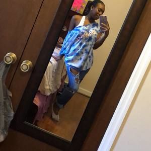 Meet your Posher, Tyana